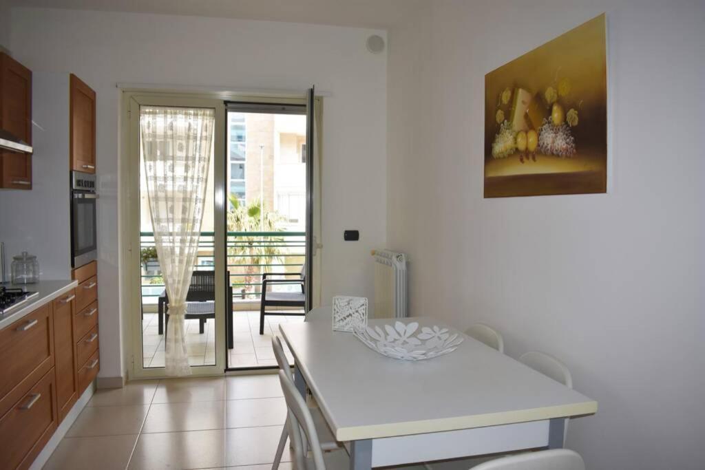 Donna Teresa Accomodation - Holiday House Monopoli Exteriör bild